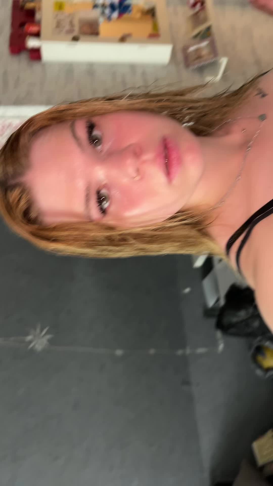 @KinderJoy_von_Joy