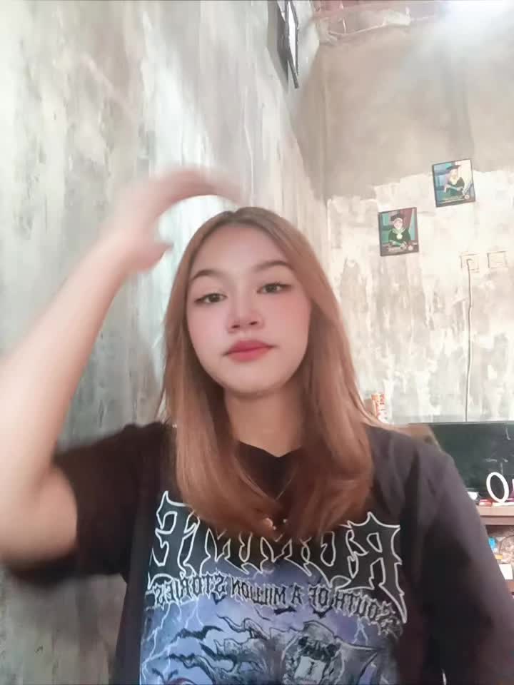 @lauraly.yy