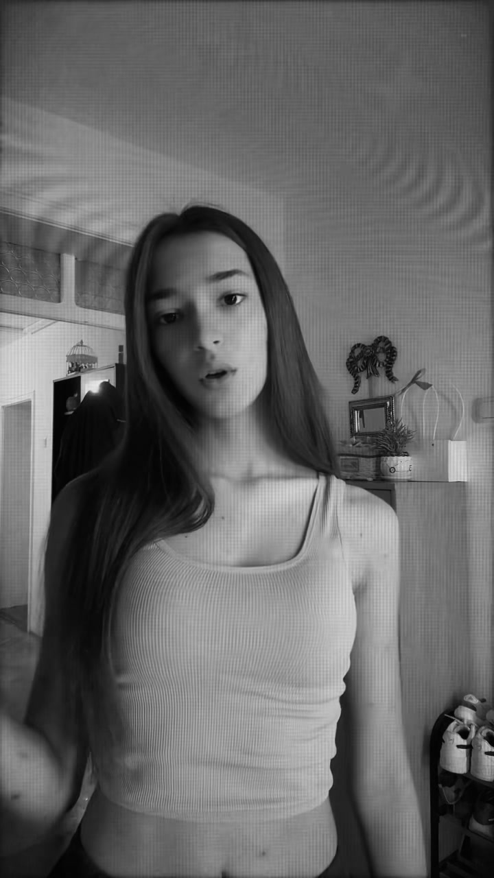 @eelleena