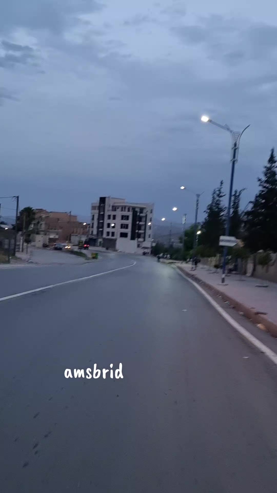 @amsbrid ⴰⵏⴻⵀⵀⴰⵕ
