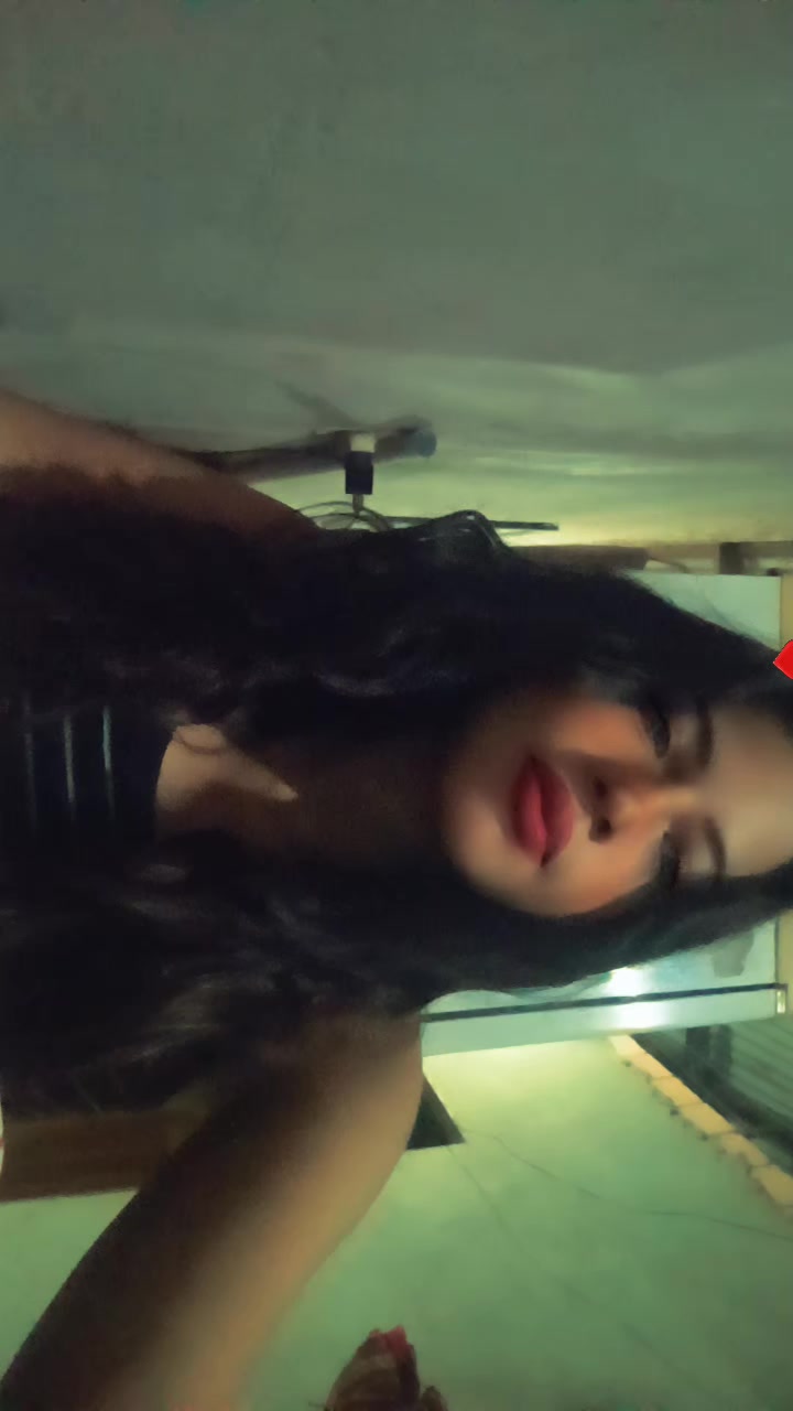 @_anjinha&pi;&pi;_
