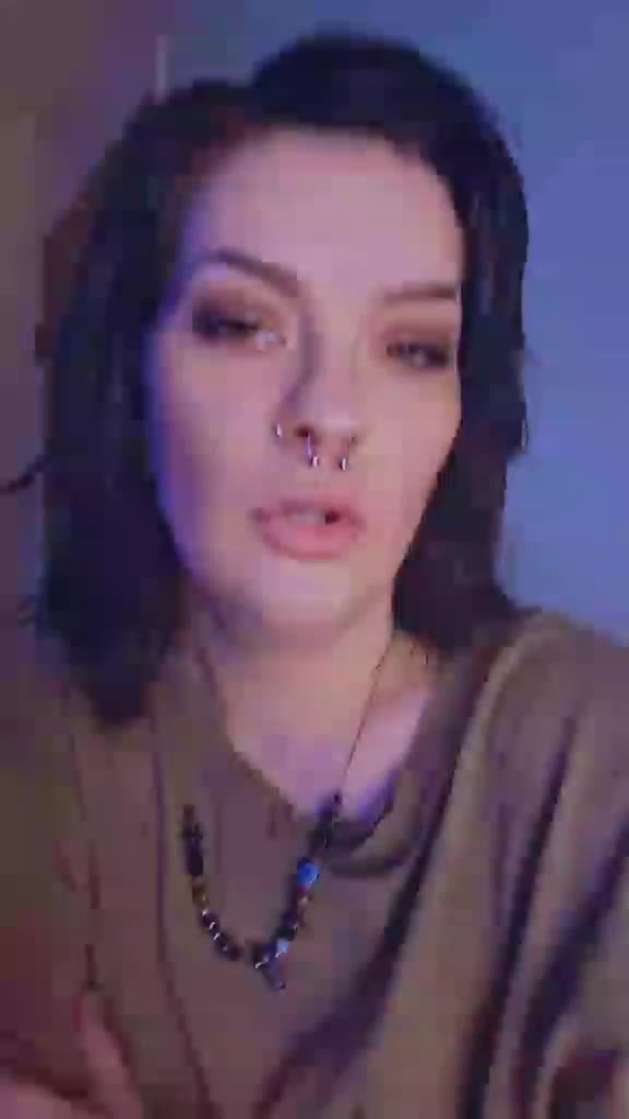 @Iminsanitylifeisthemadhouse🫀