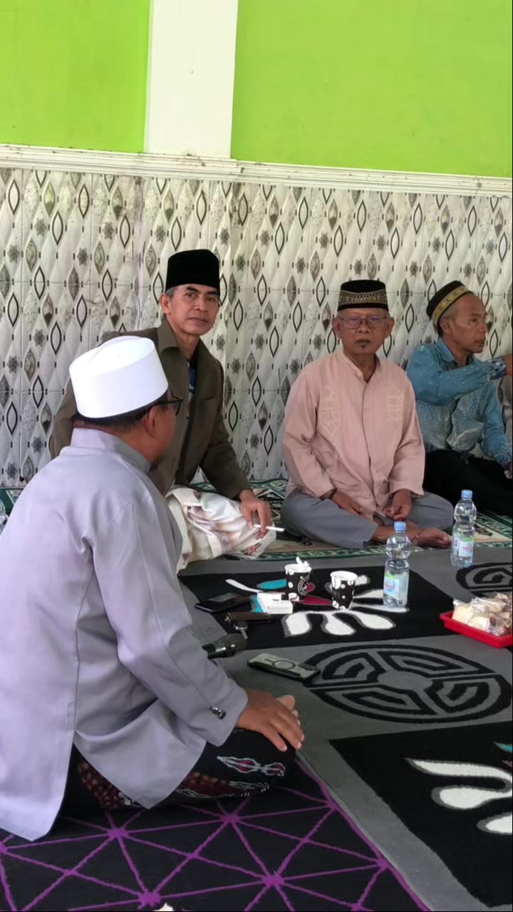 @Pesantren alhidayah Rawamerta