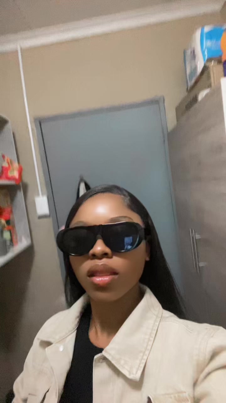 @khumeshna Nxumalo