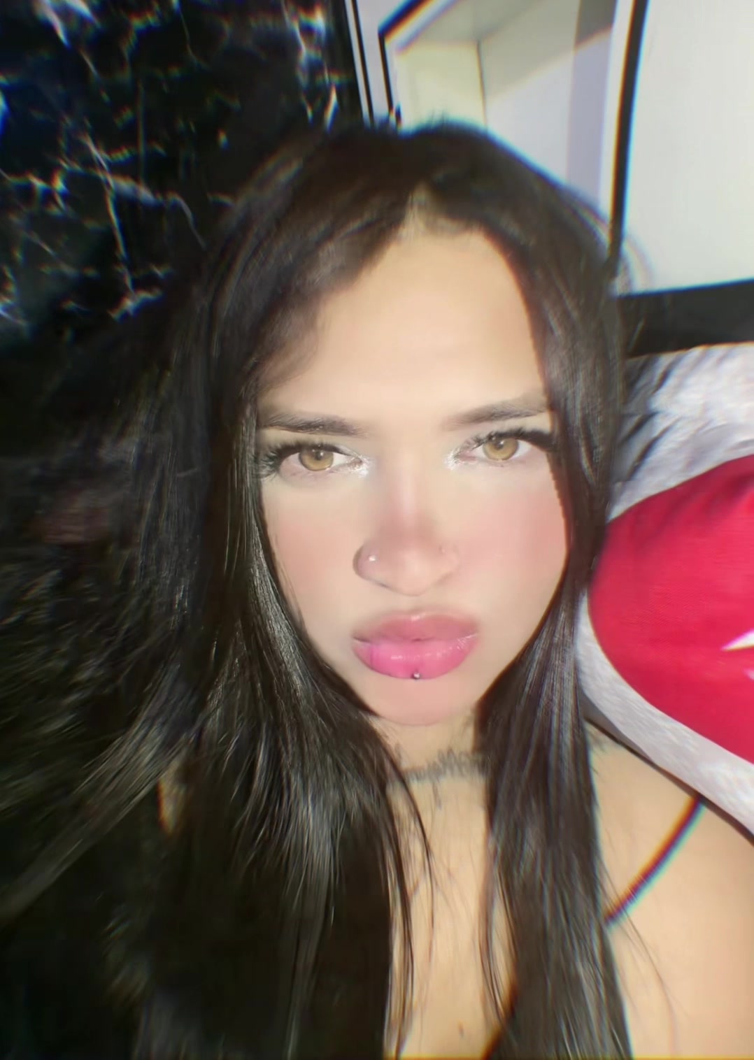 @Alejandracaripar_