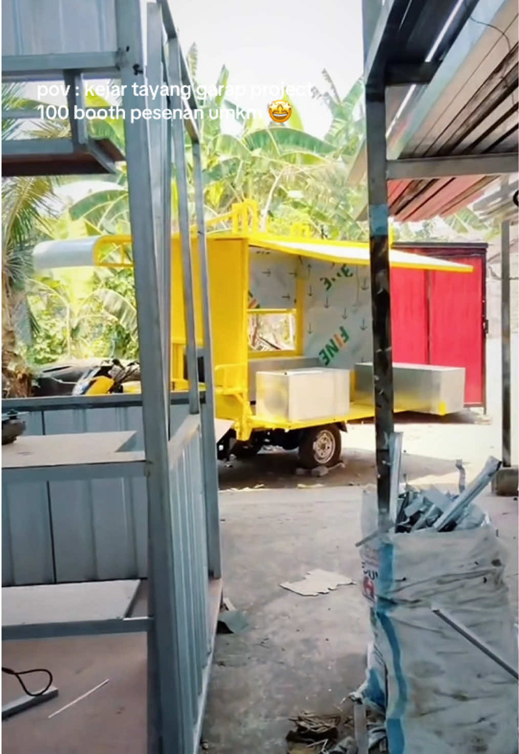 @Booth Container Jawa Timur