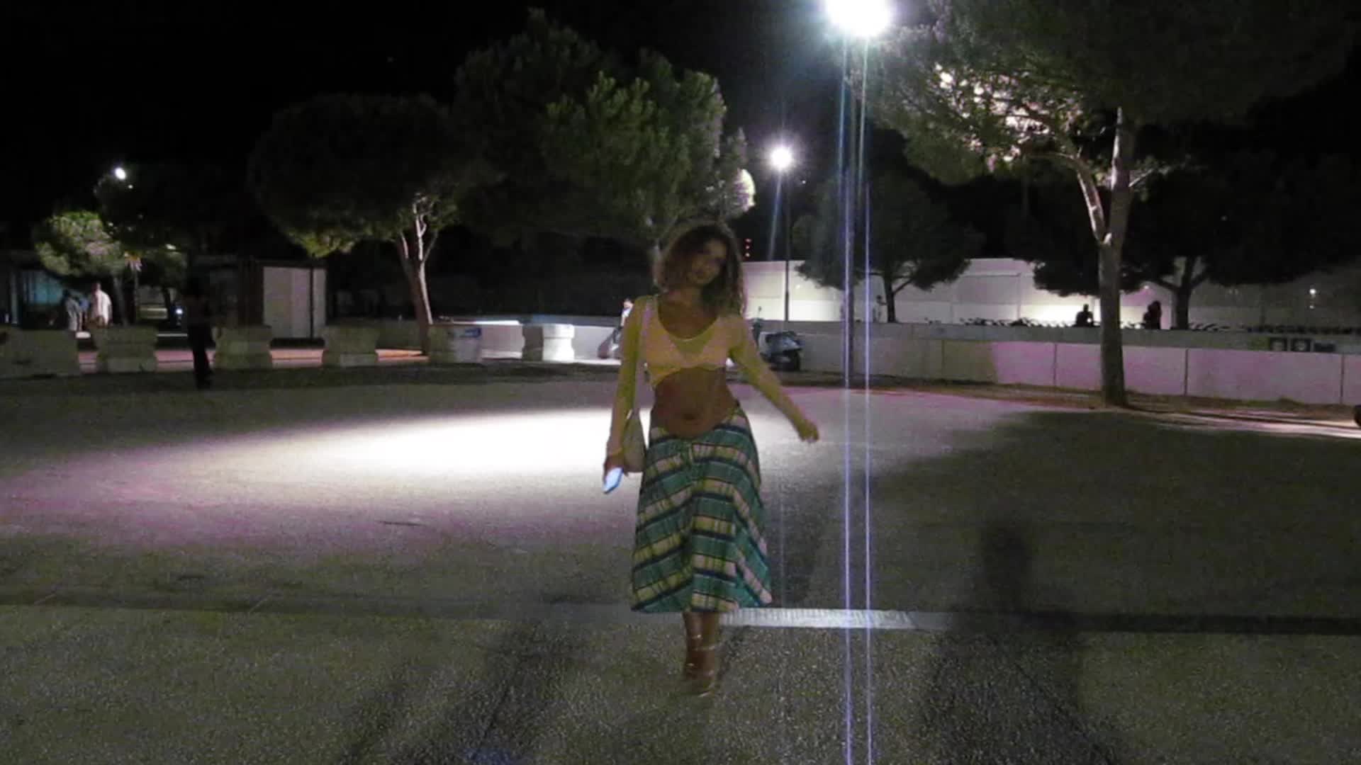 @Adjé