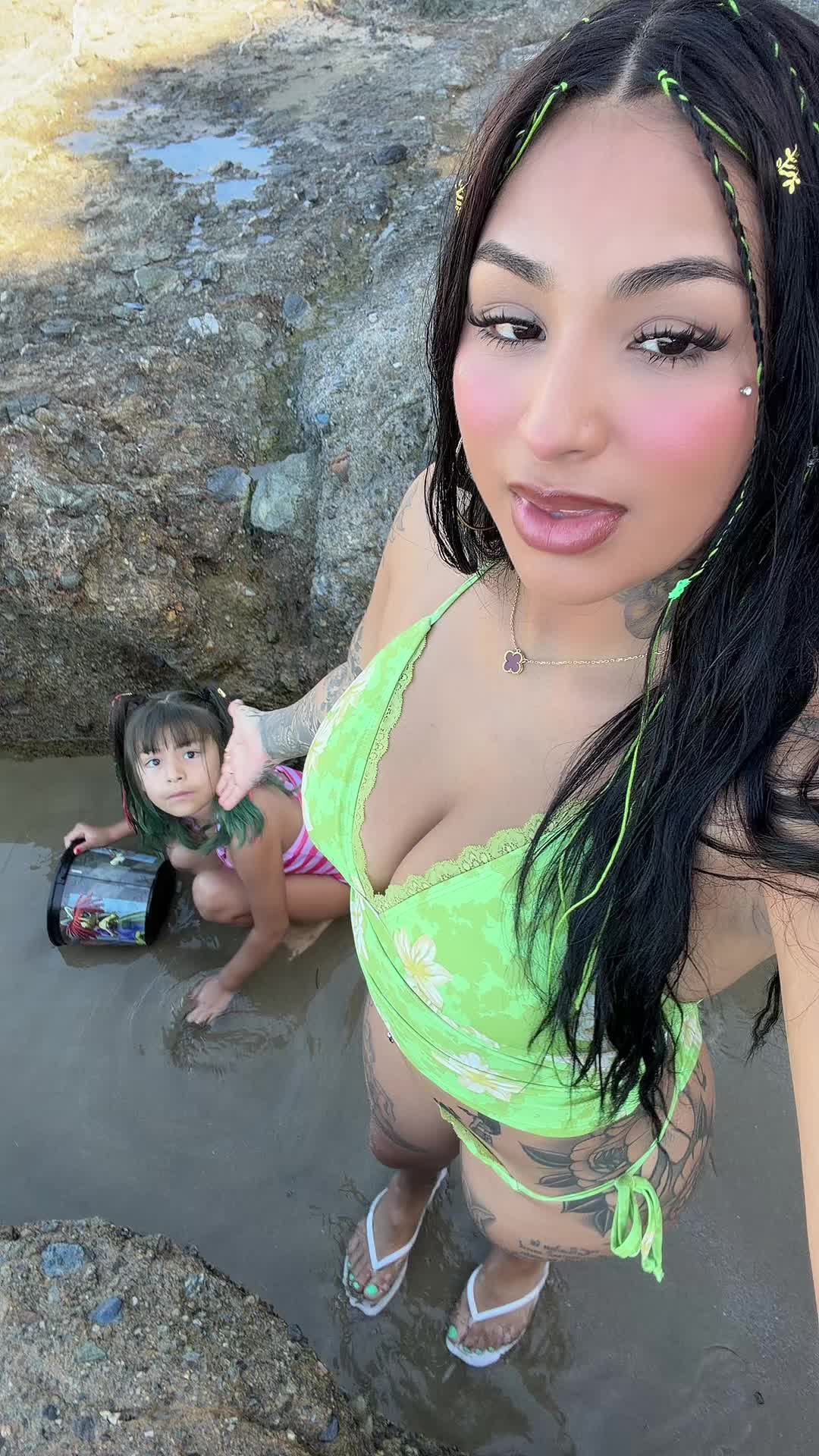 @Playgirllove