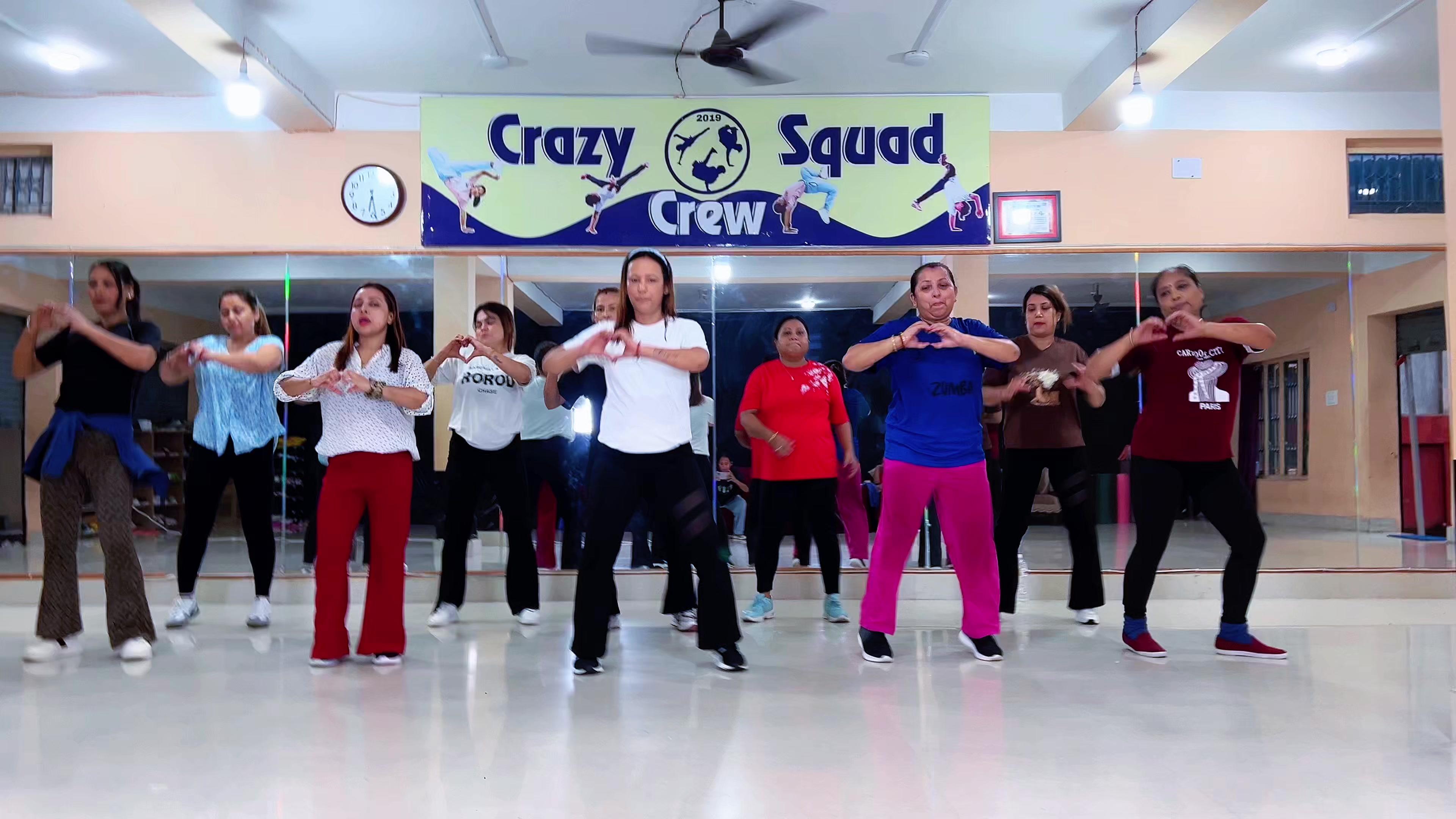 @Crazy Squad Crew