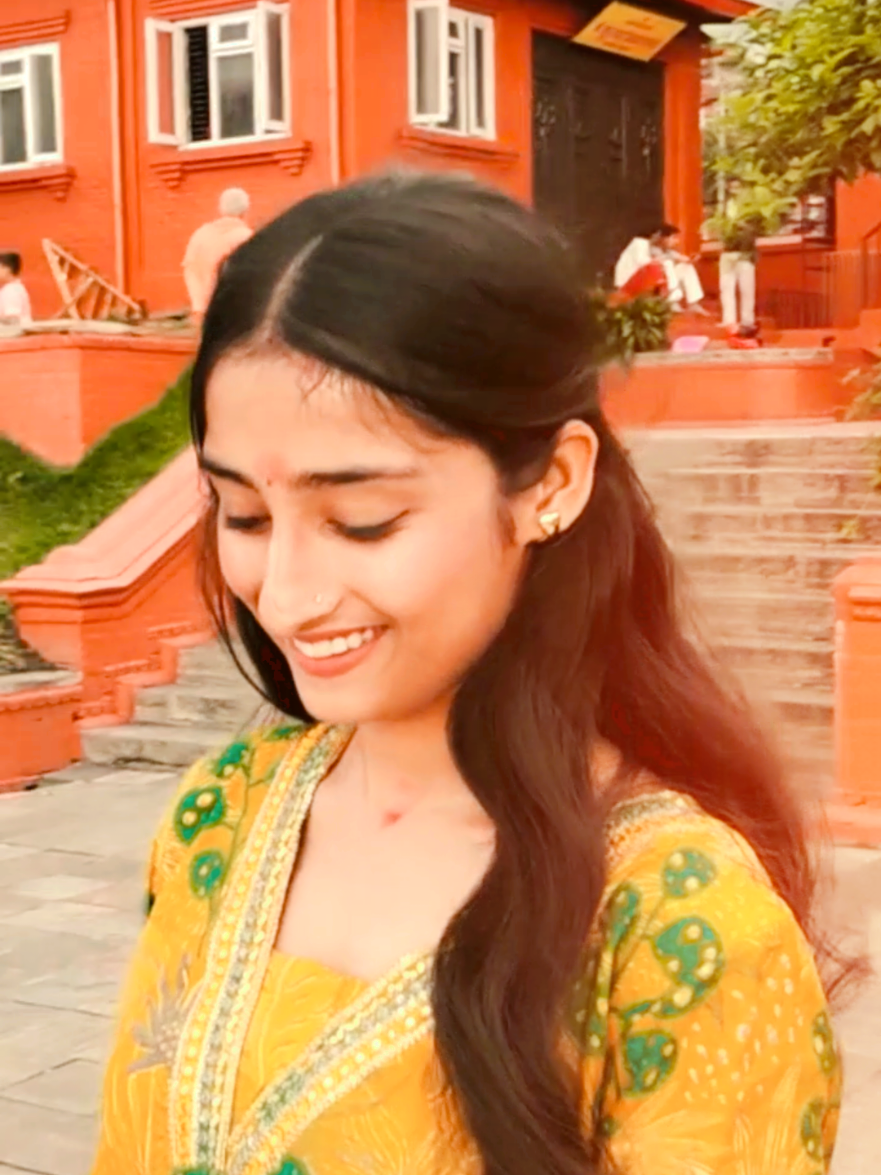 @आयु JHA✨🕊️