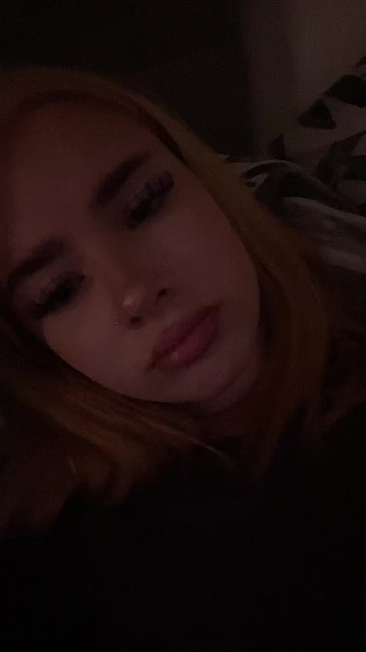 @๐ฉ