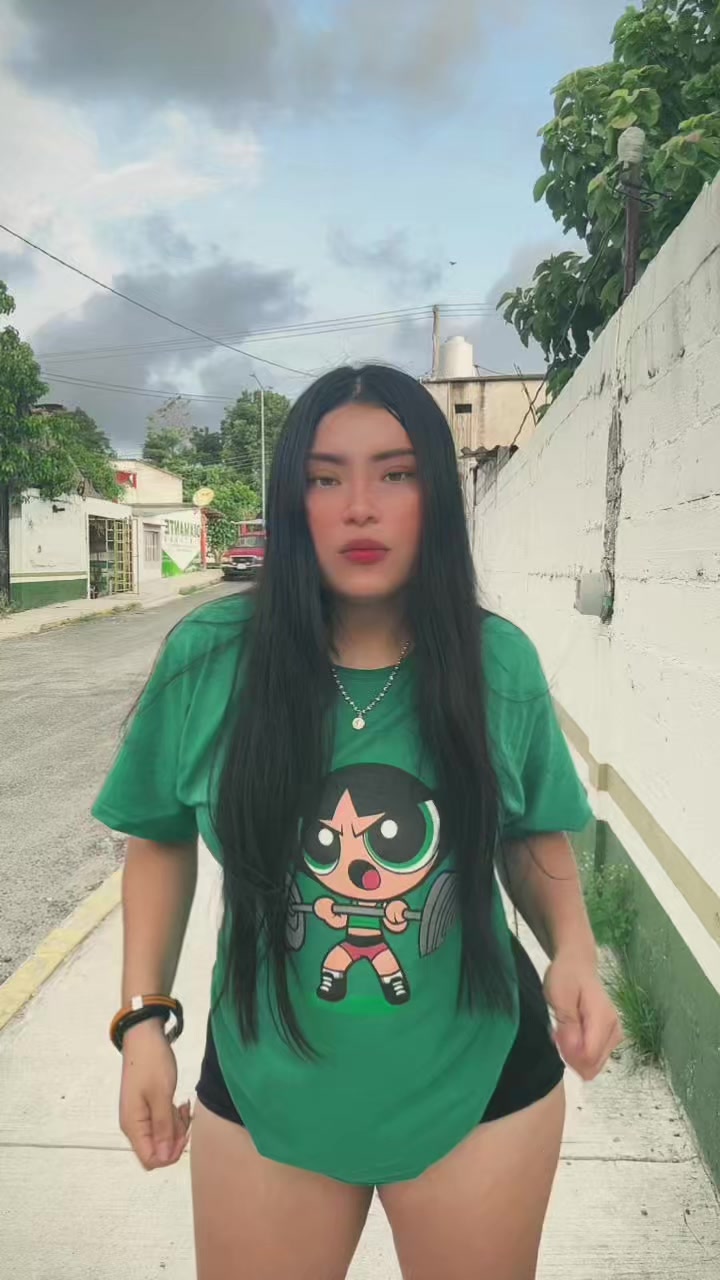 @๐ข๐ojitos -verdes๐๐ข