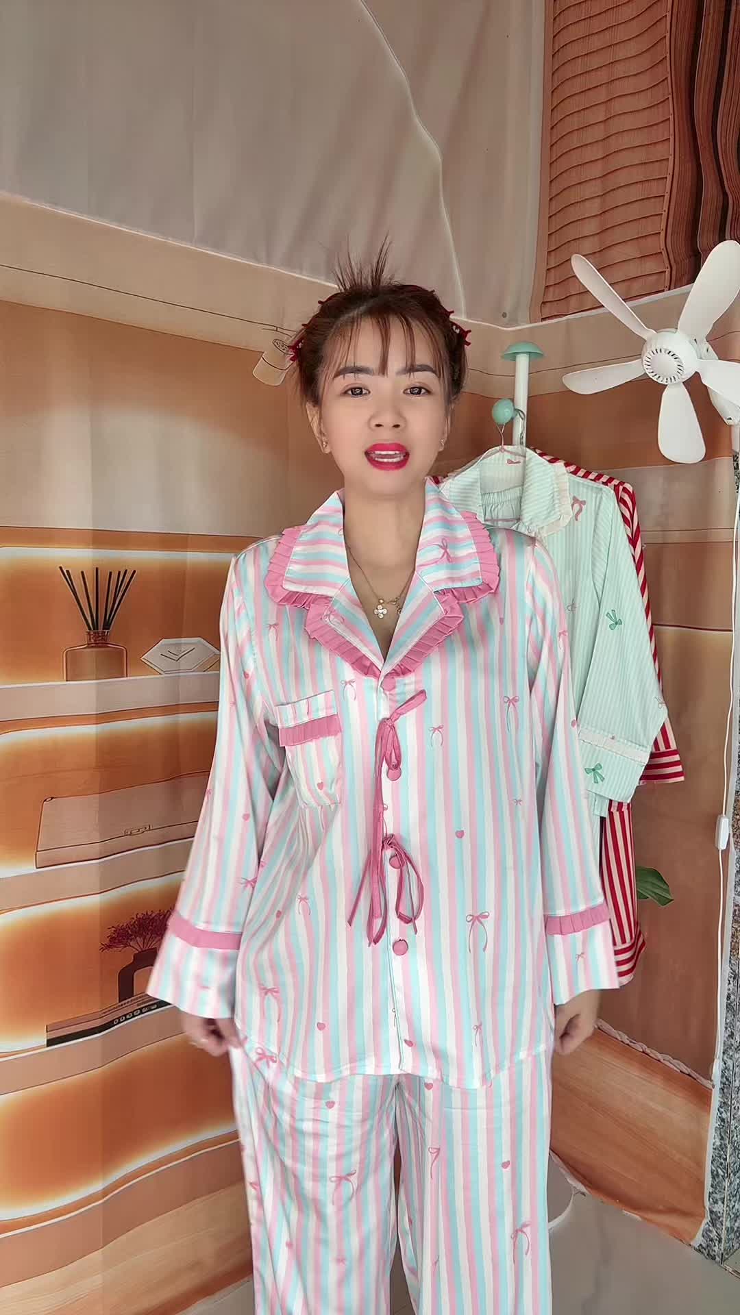 @Em Cẩm Nè