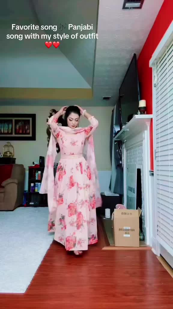 @Zoya the YouTube queen 👸✅1