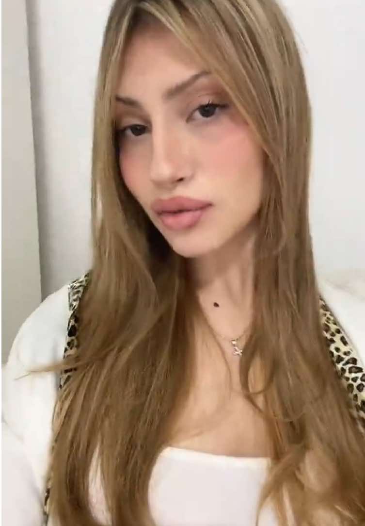 @yuliana