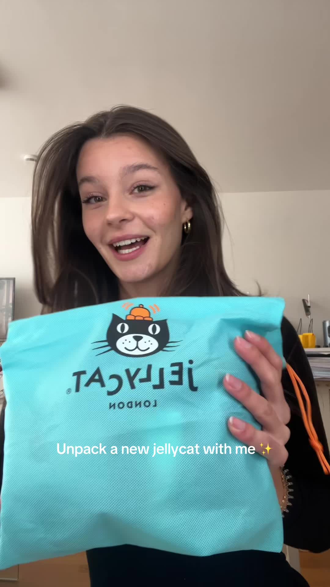 @Eliz Laetitia