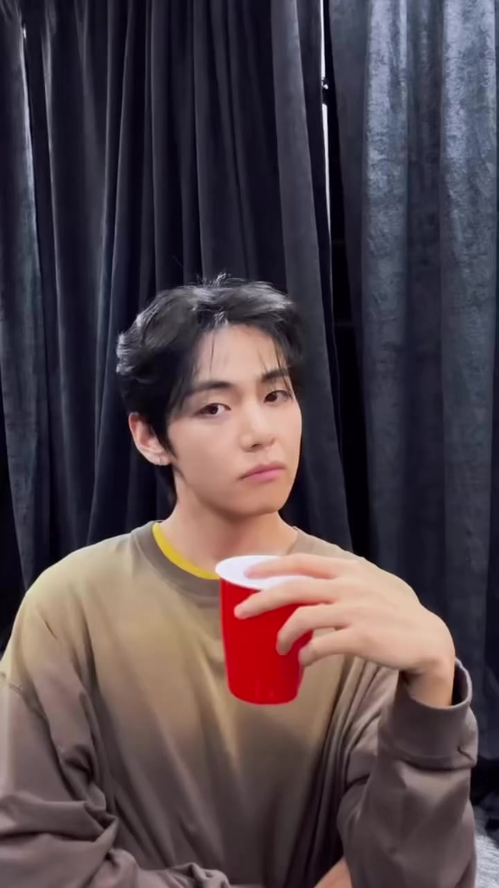 @๐๐ฅ๐ฆ Chio Castro ๐ฆ