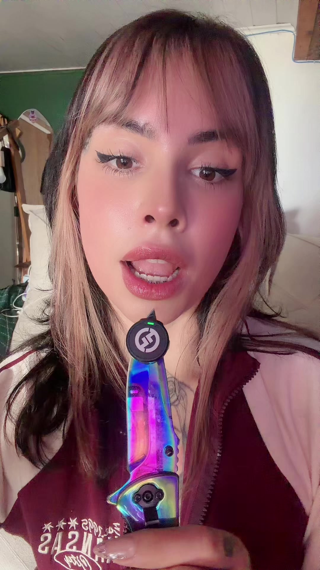@Gabriela Lindner