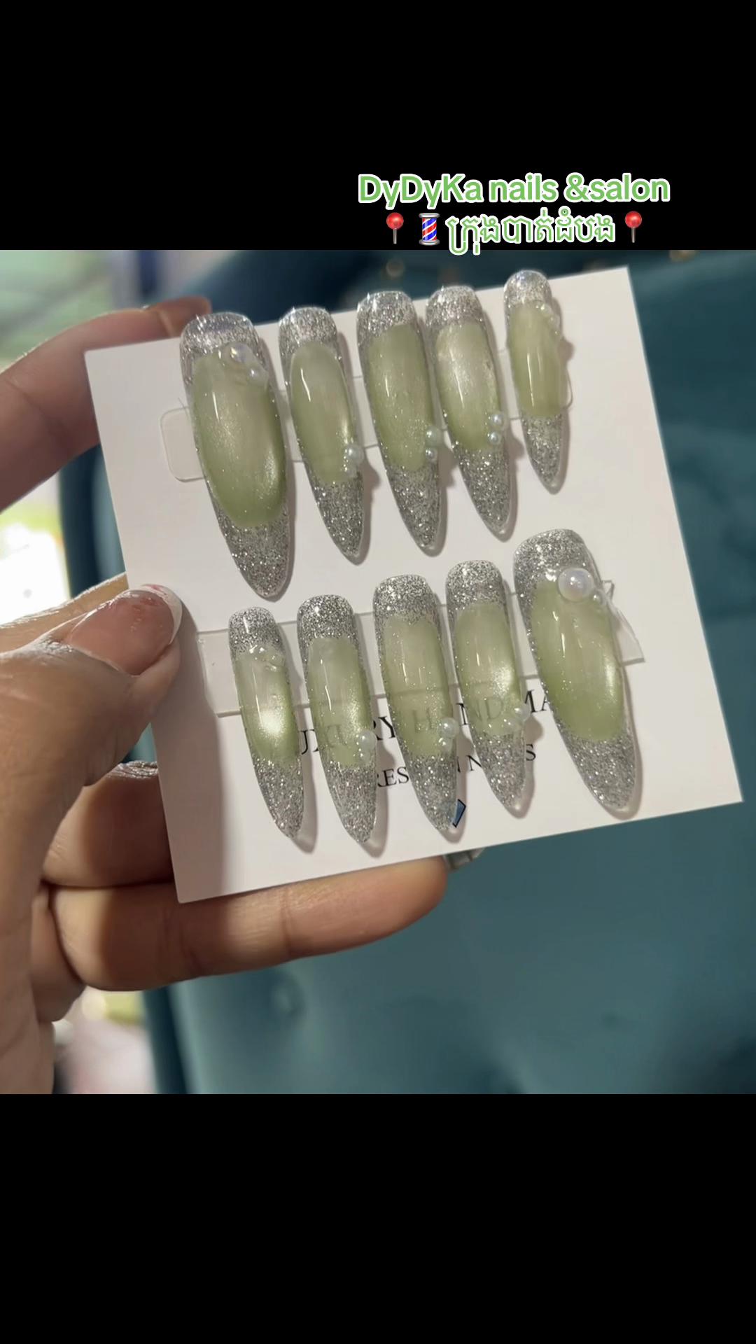 @Doeurn