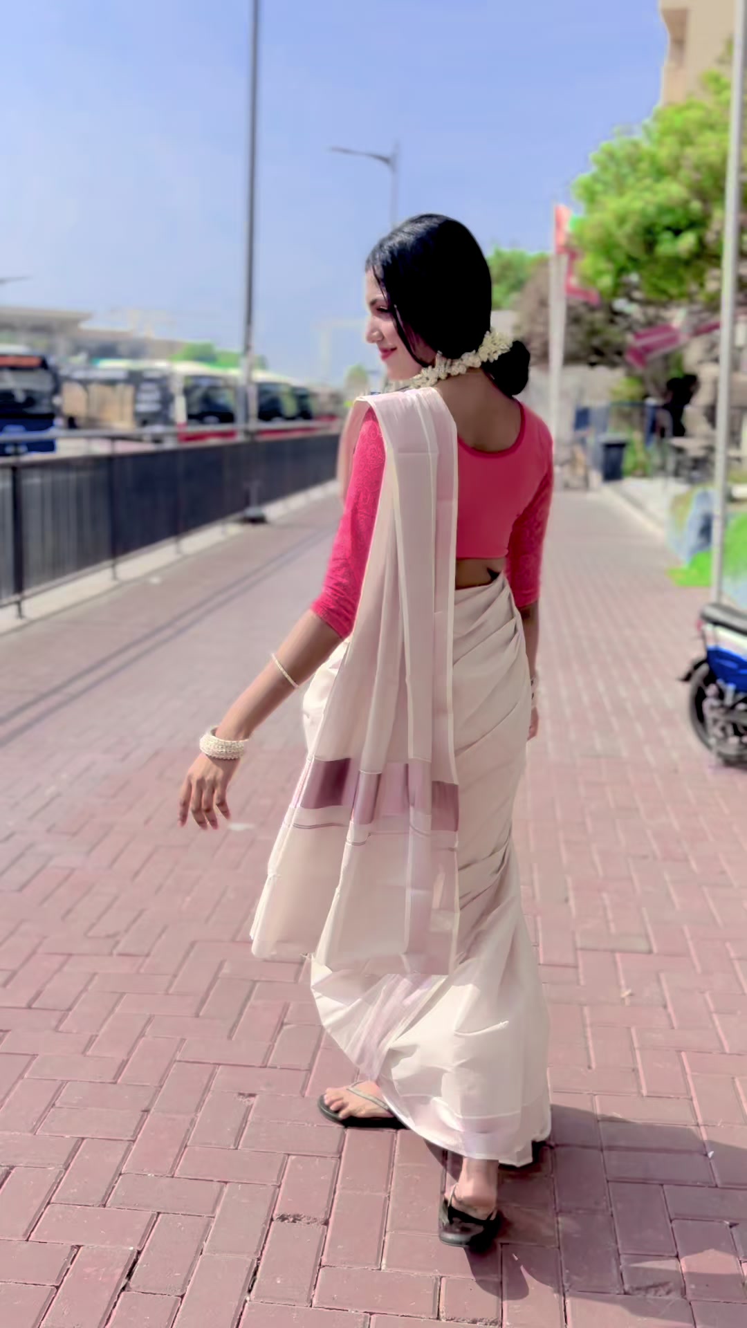 @Dulmi kavindya