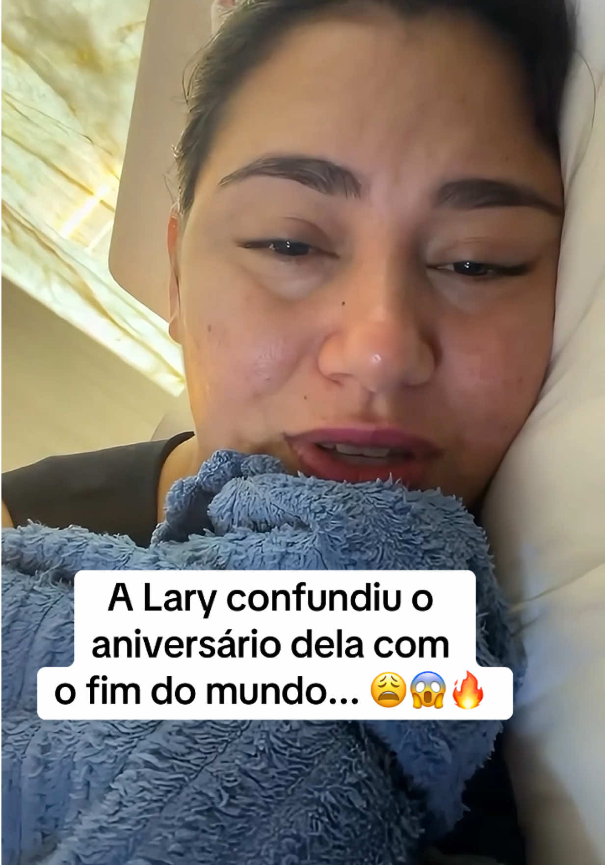 @laryiingrid01