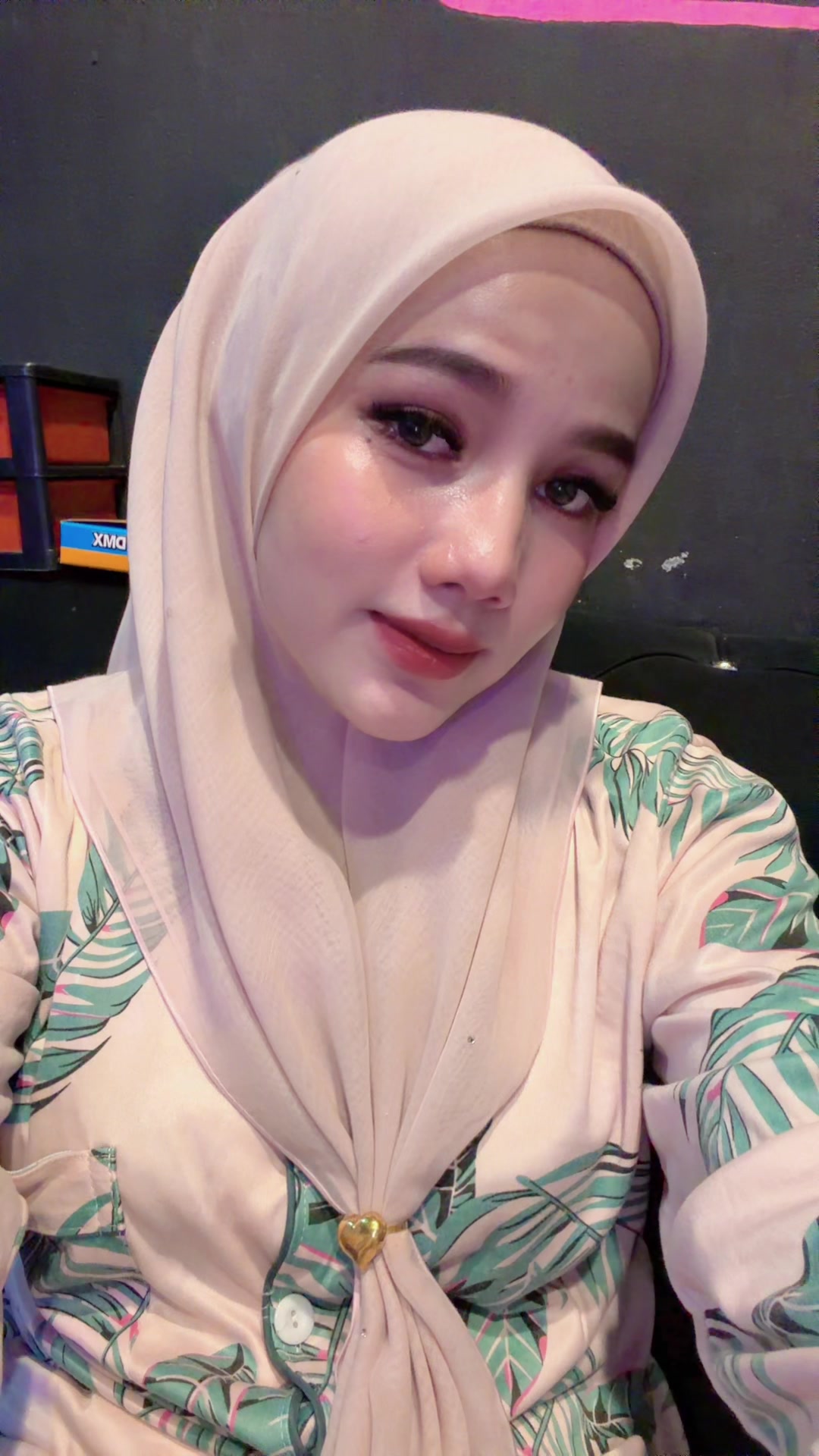@Yana Celeh