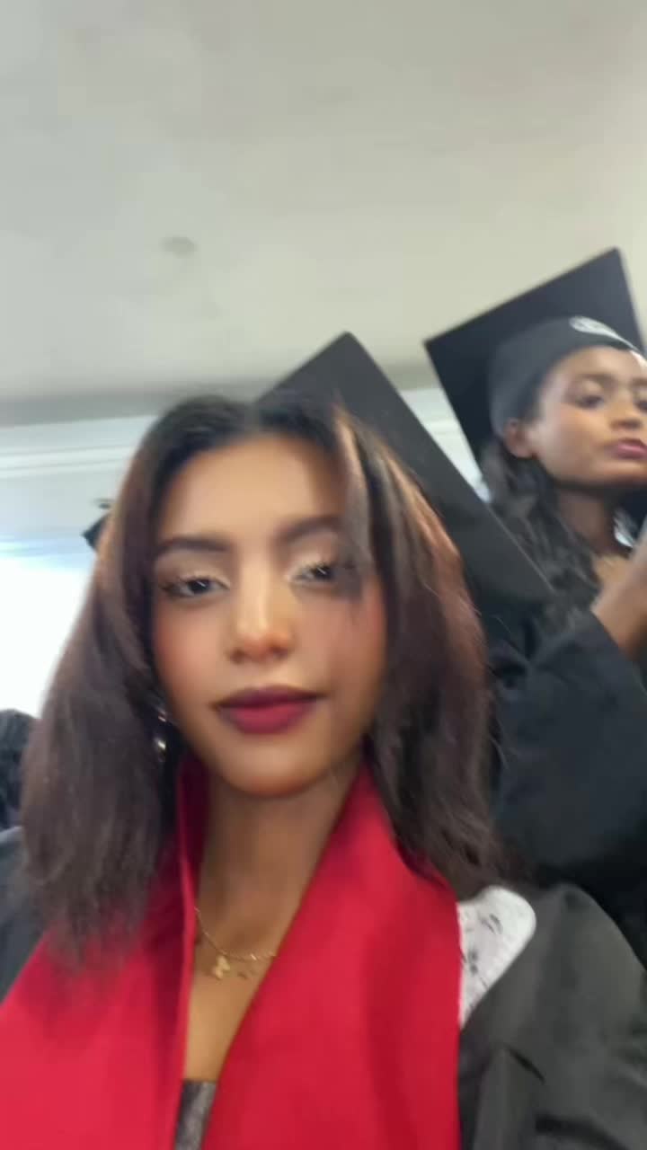 @meklit Desalegn 🦋