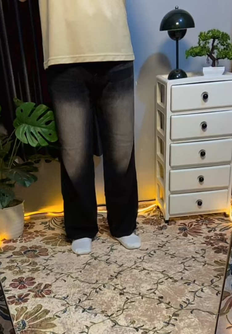 @OutfitCorner