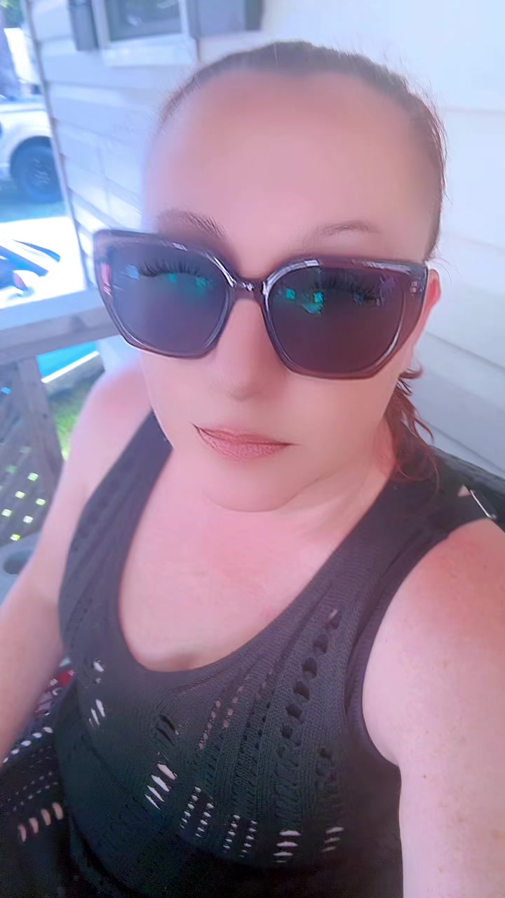 @🇨🇦 Canadian Mama Bear 🥰