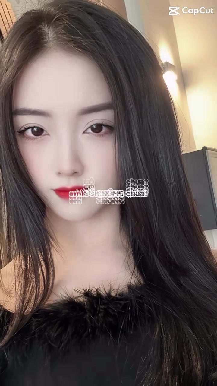 @Nessa Nguyễn