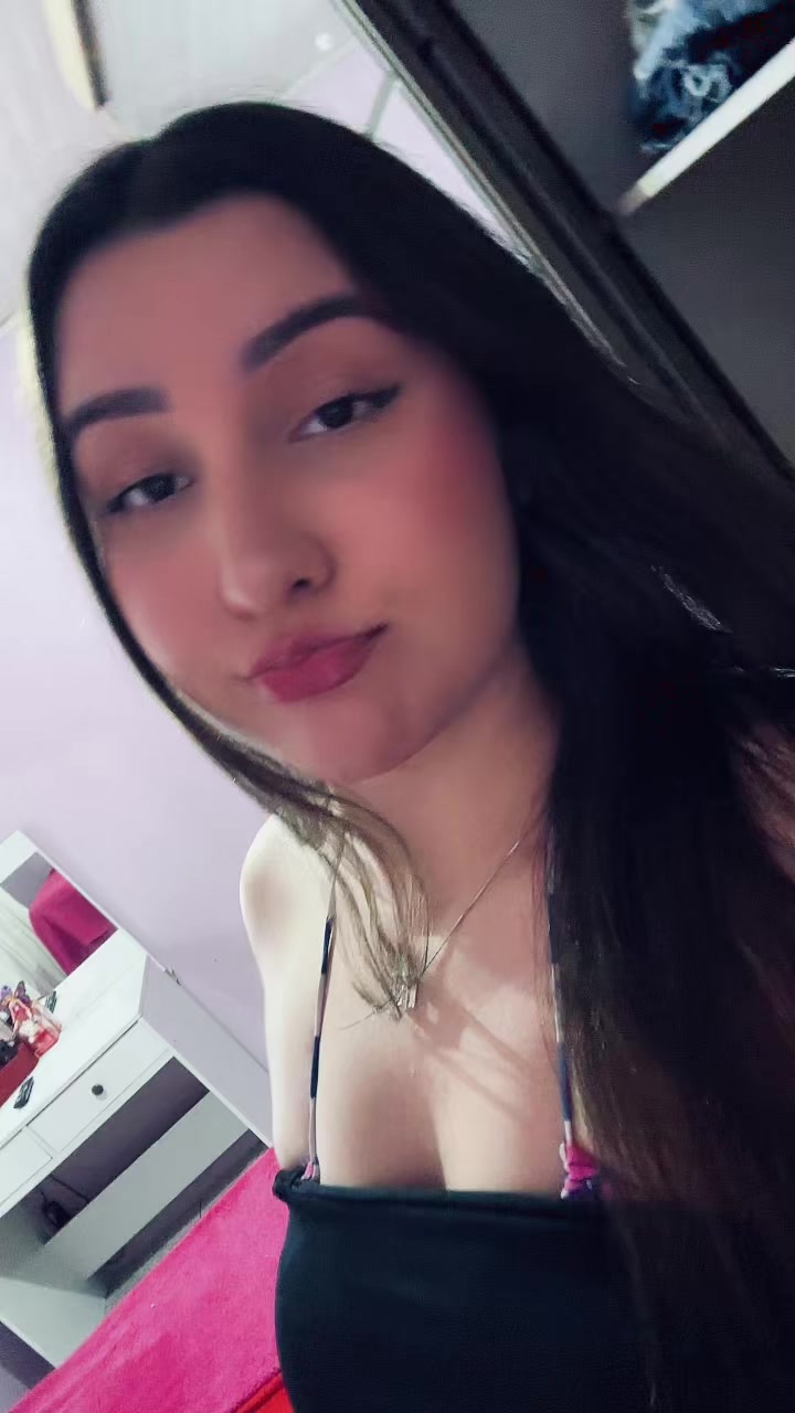 @ 🤟