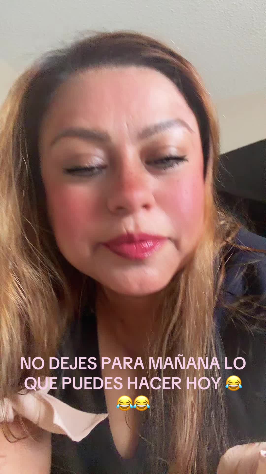 @MIRTHA ARA