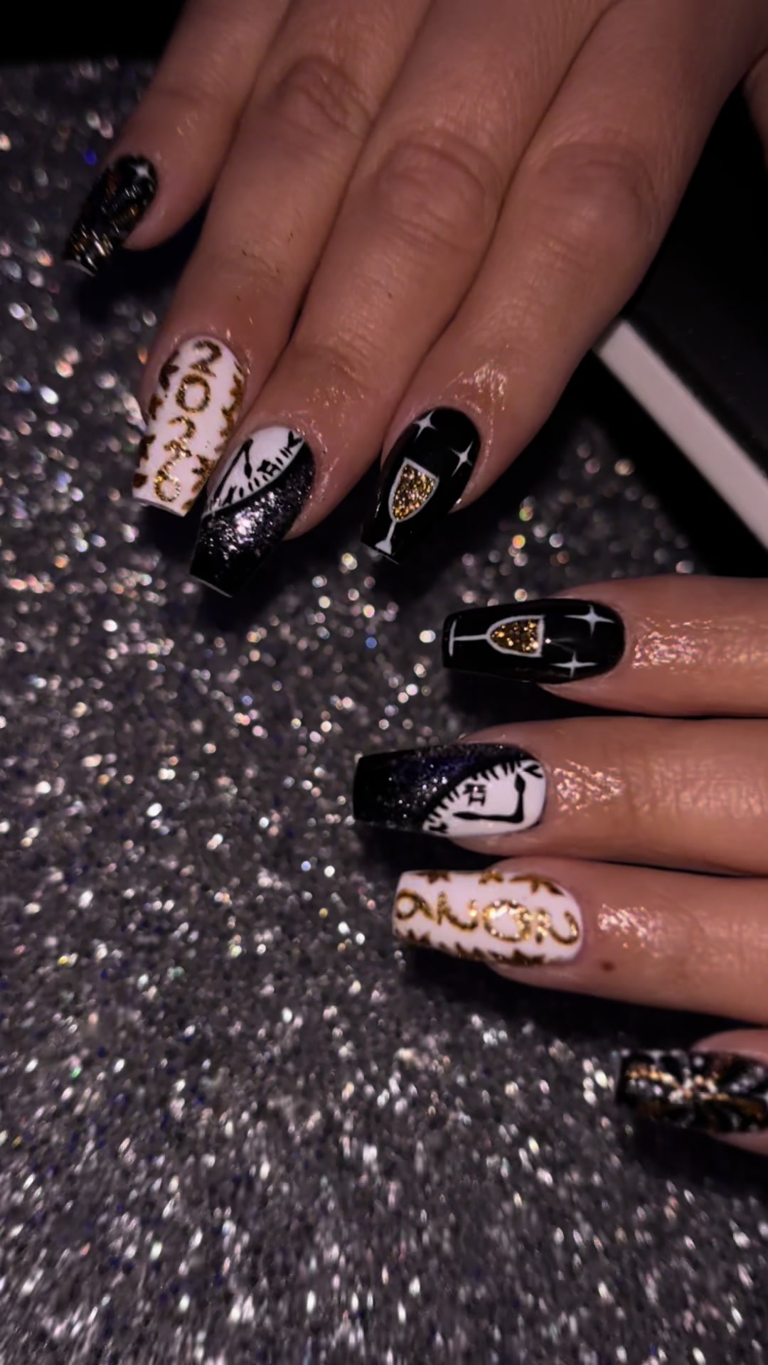 @NailzbyYessi /Nail & Toe tech