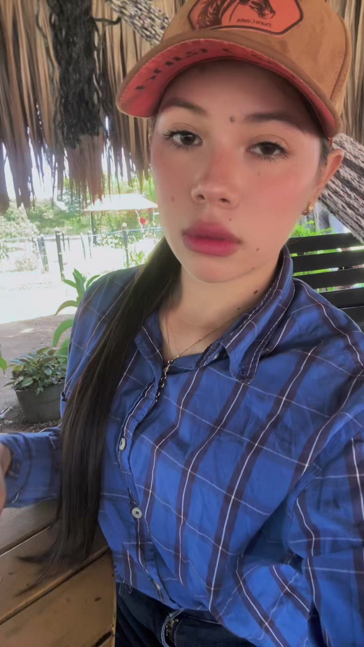 @Castañeda Rubio 🤠❤️