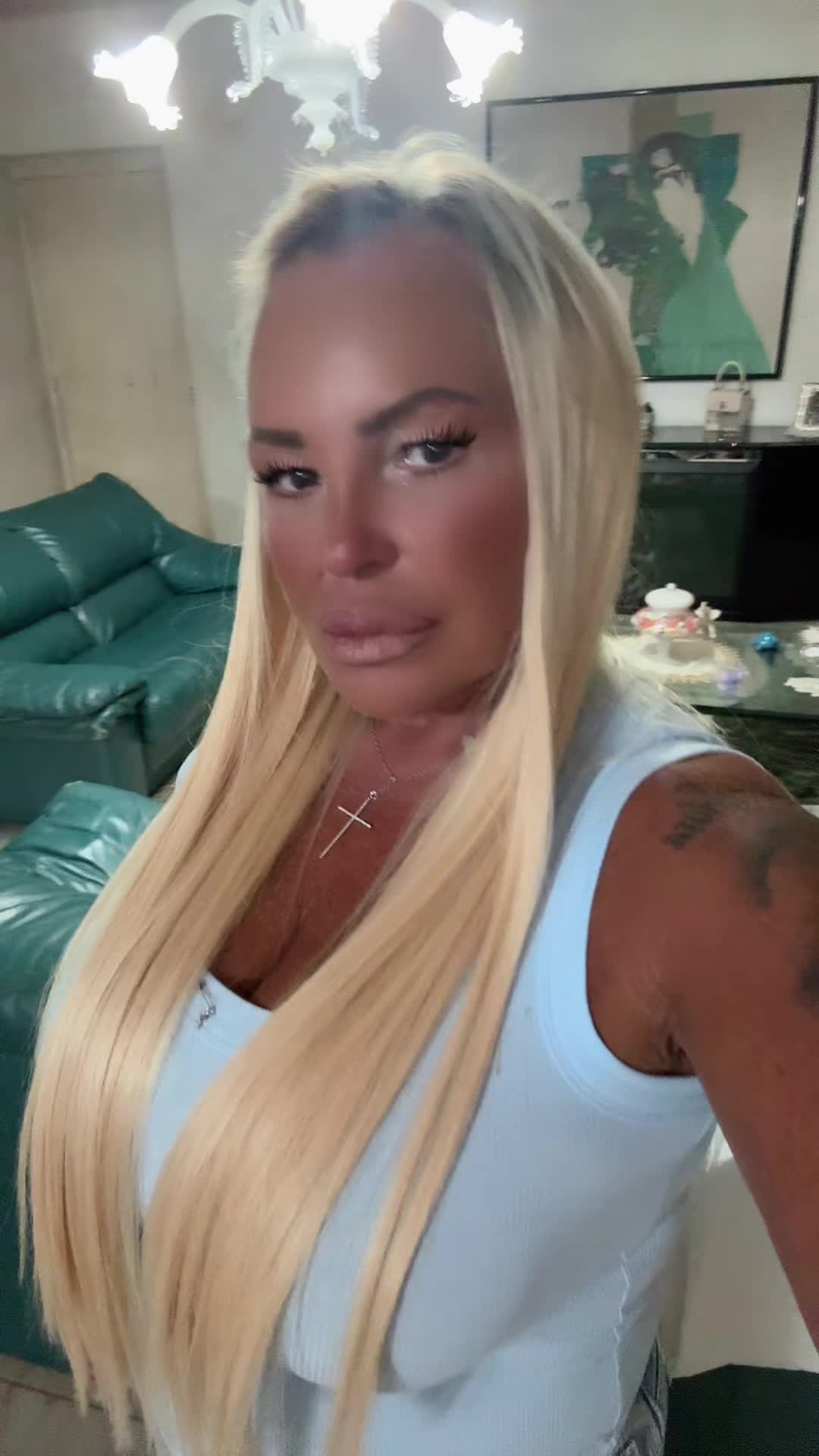 @Angela