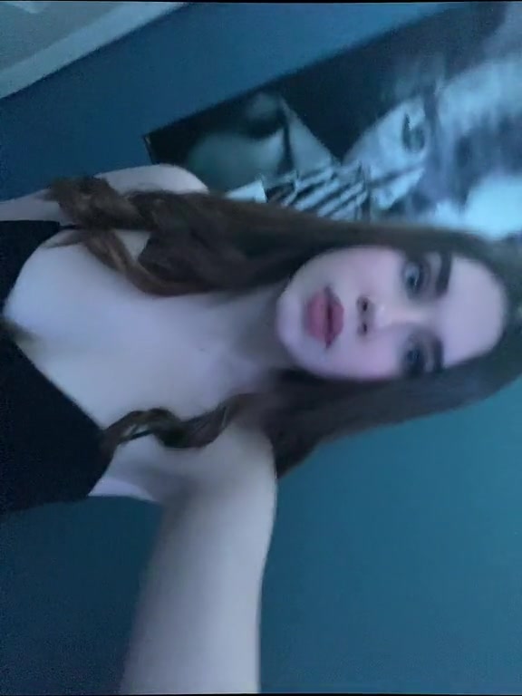 @𝐵𝑟𝑜𝑜𝑘𝑒 