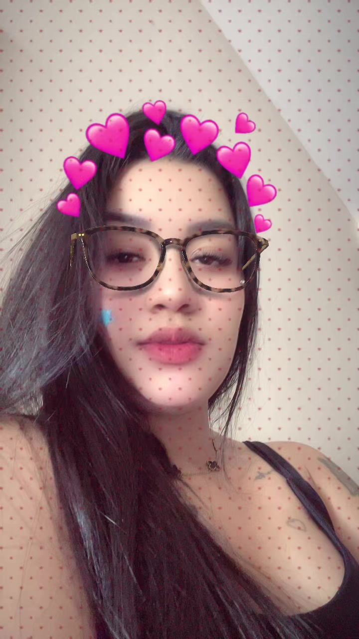 @__karolayne