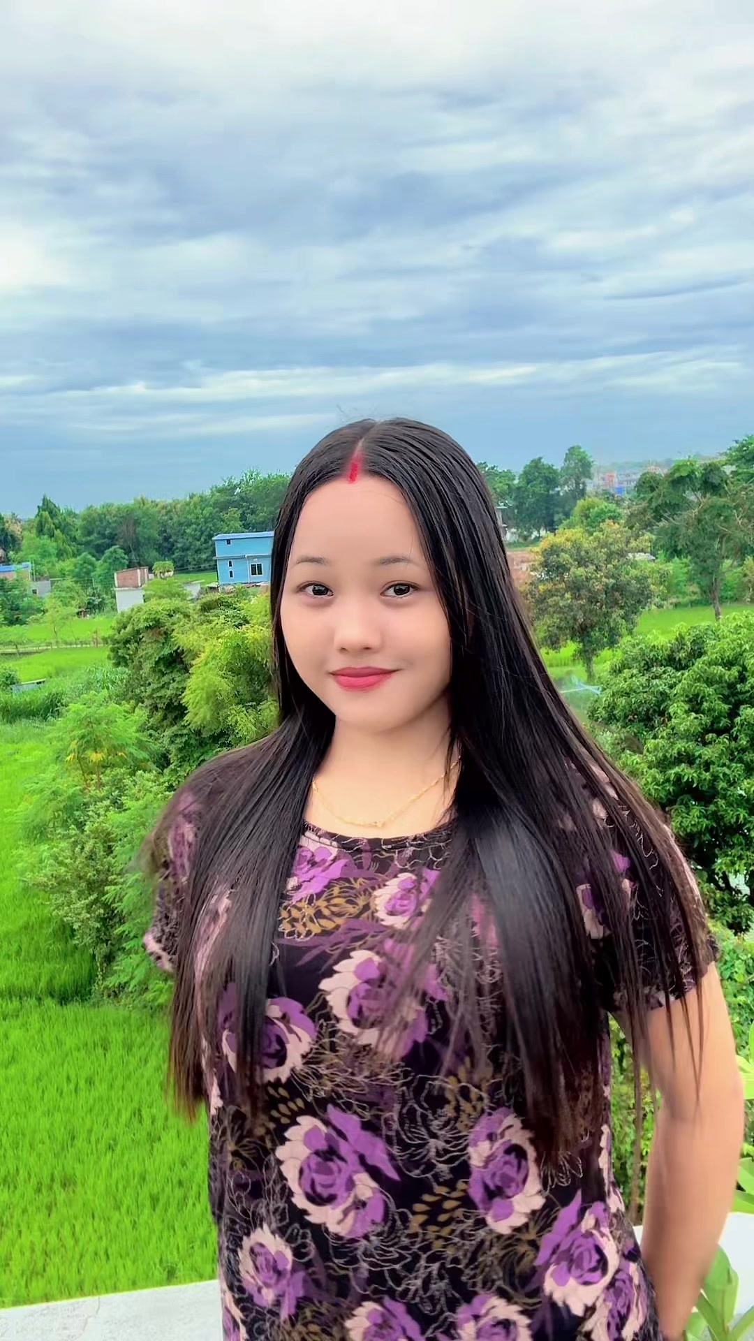 @Roshni limbu💎