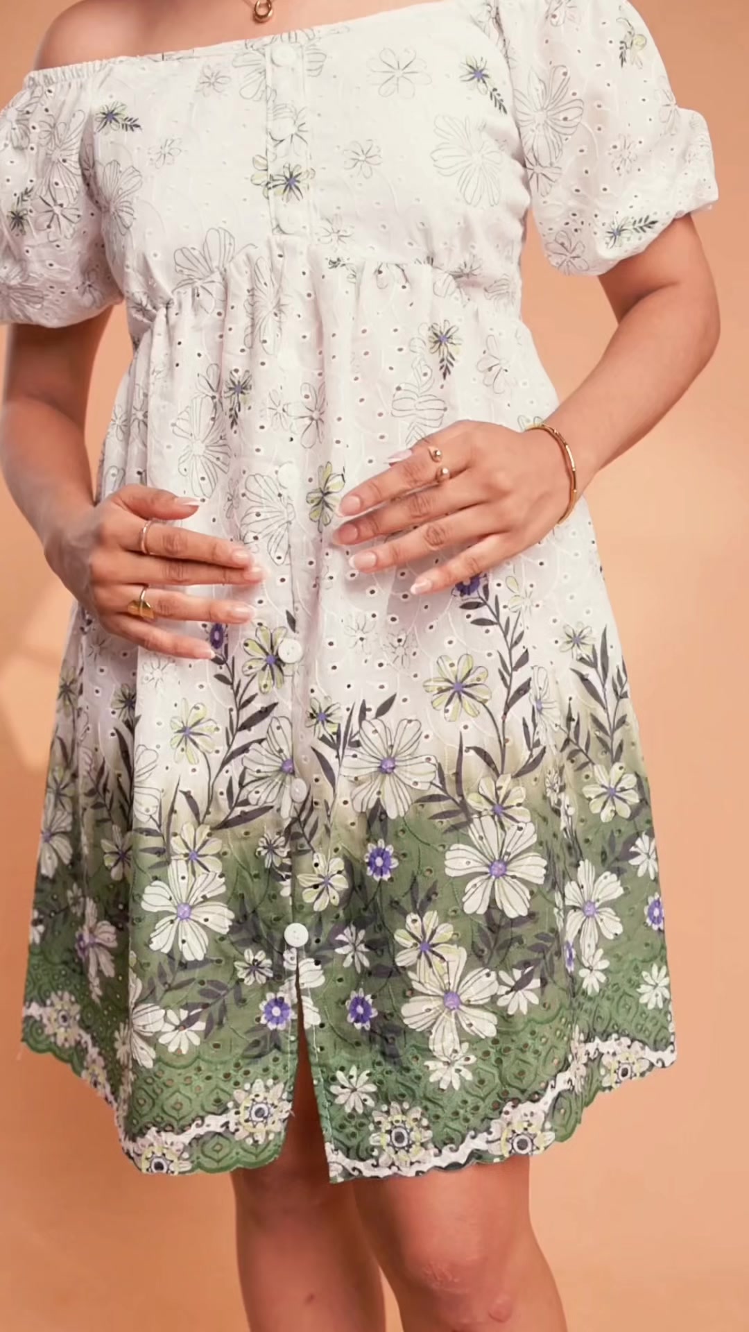 @Frocks & Me