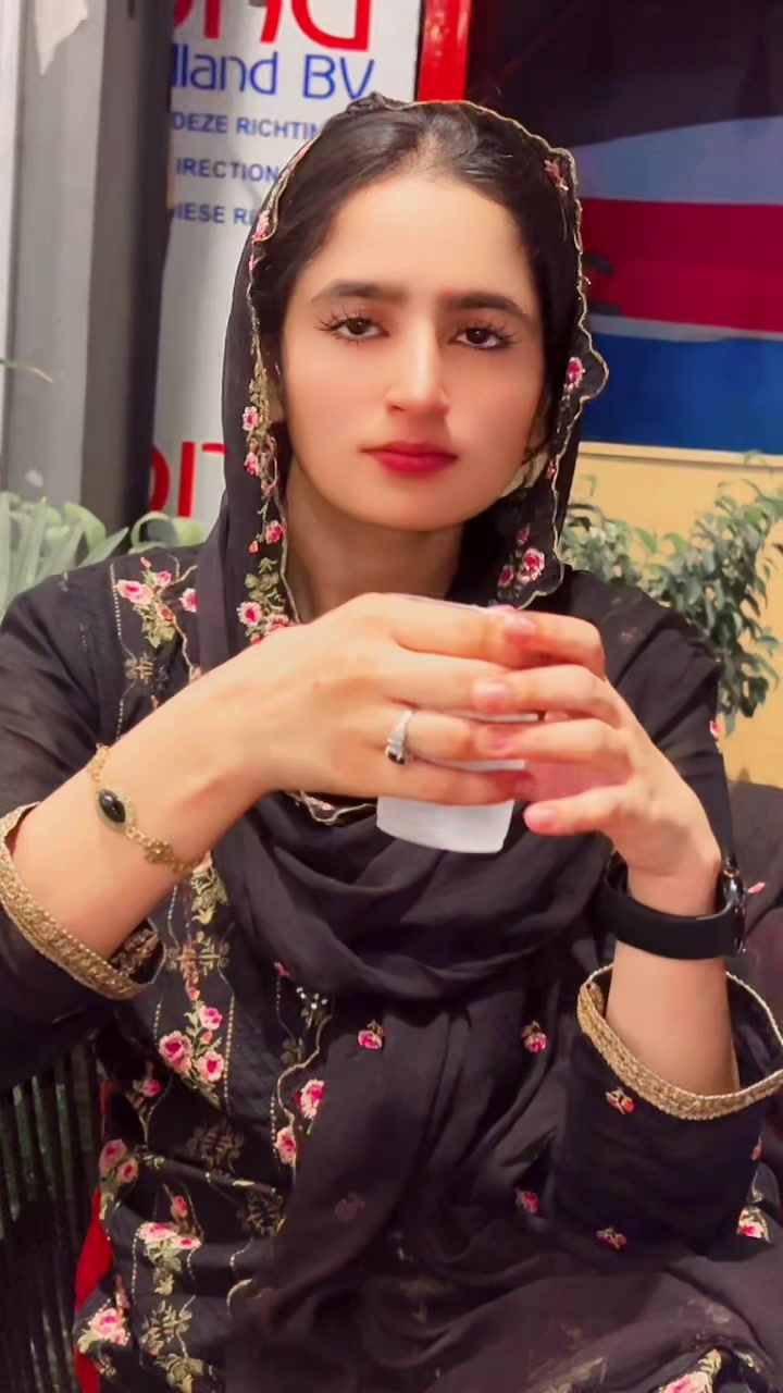 @Muneeba khan