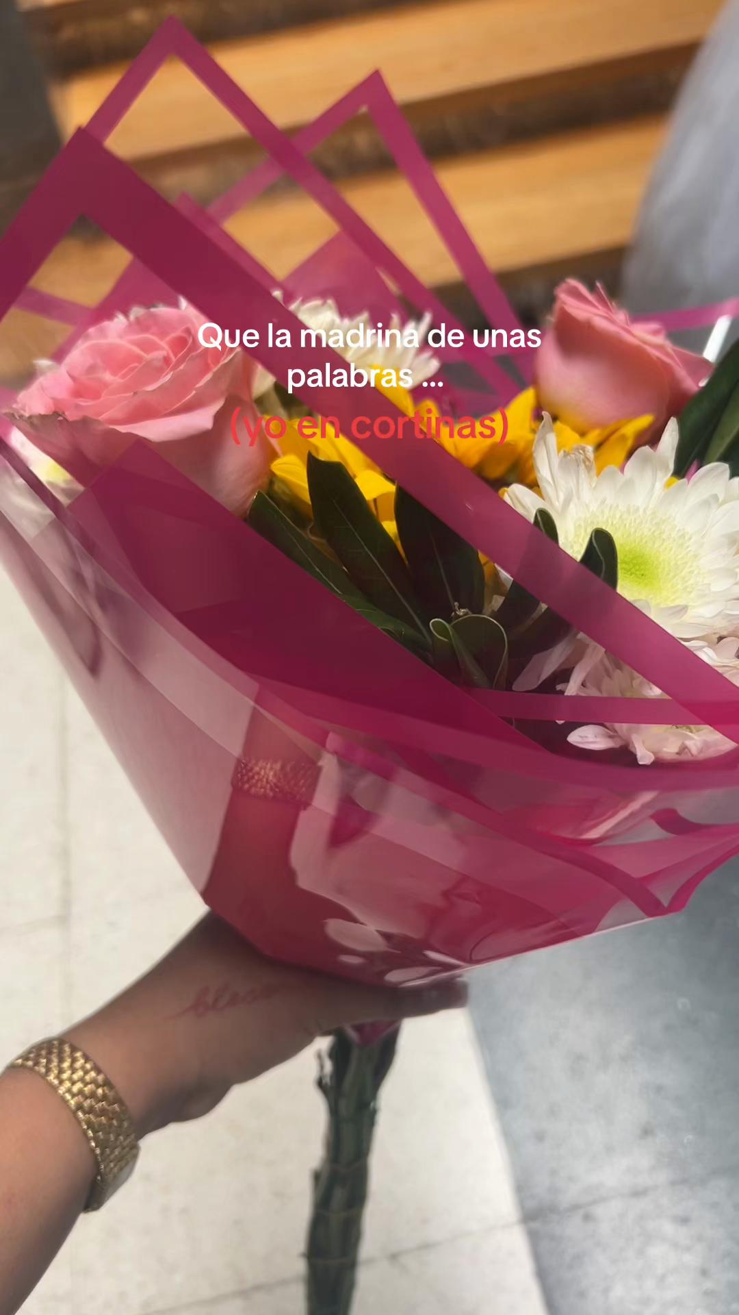 @Móny