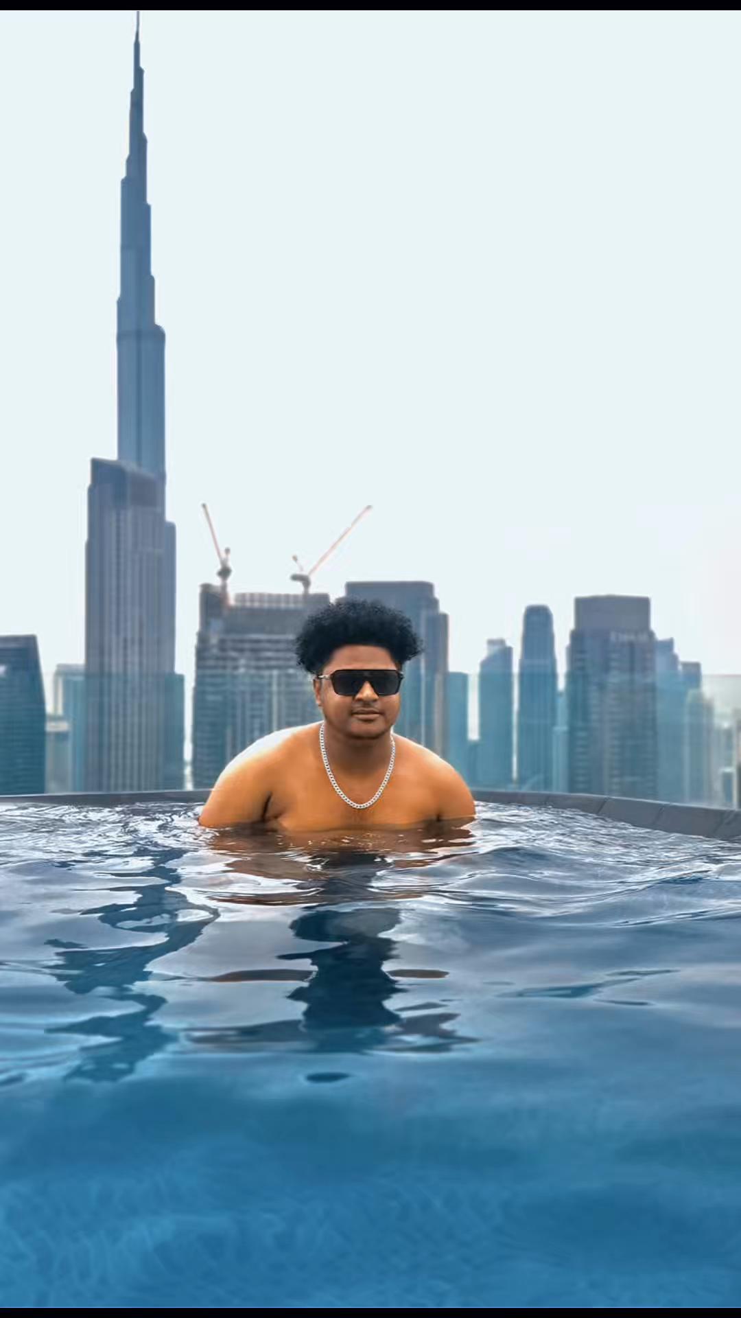 @Bêgñâ H_G_Wêlágâ