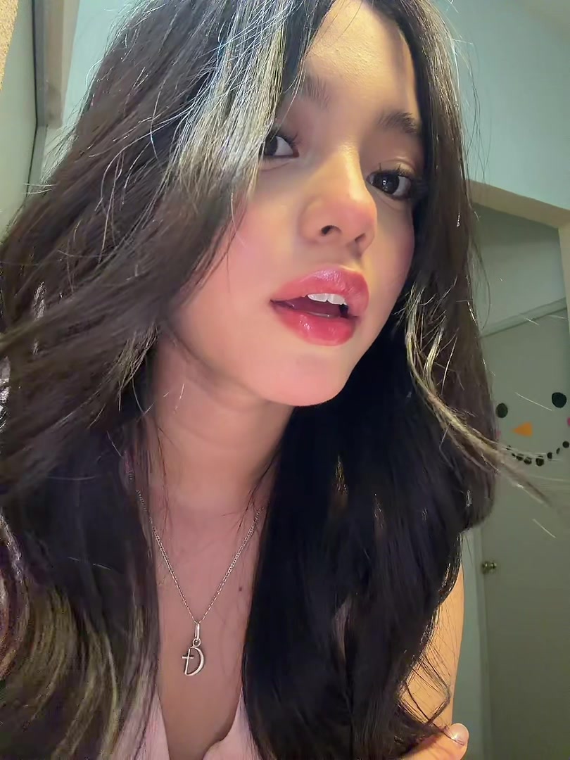 @Luna