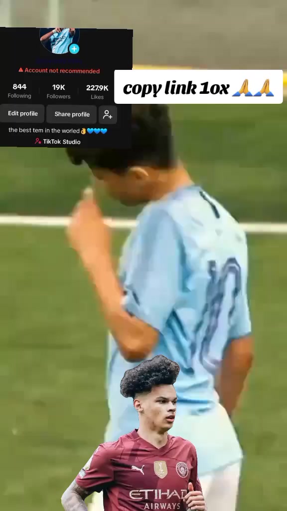 @manchster is blu๐๐๐