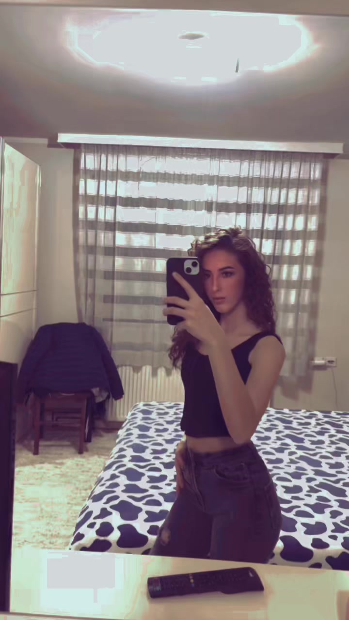 @lanaa