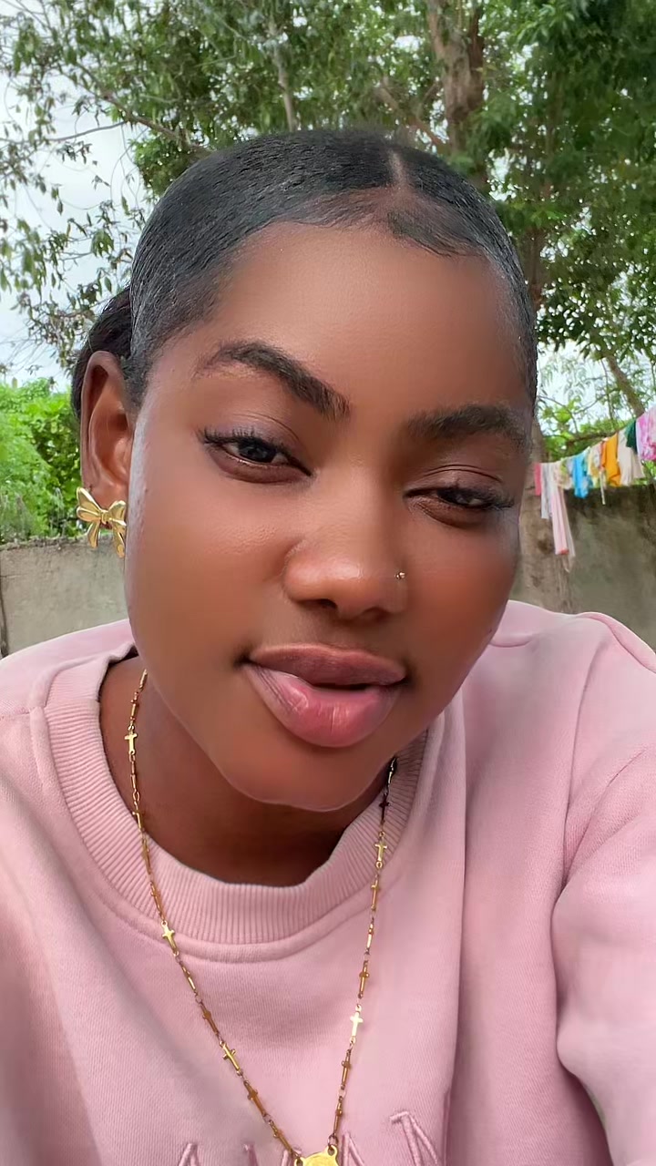 @Labellenana010