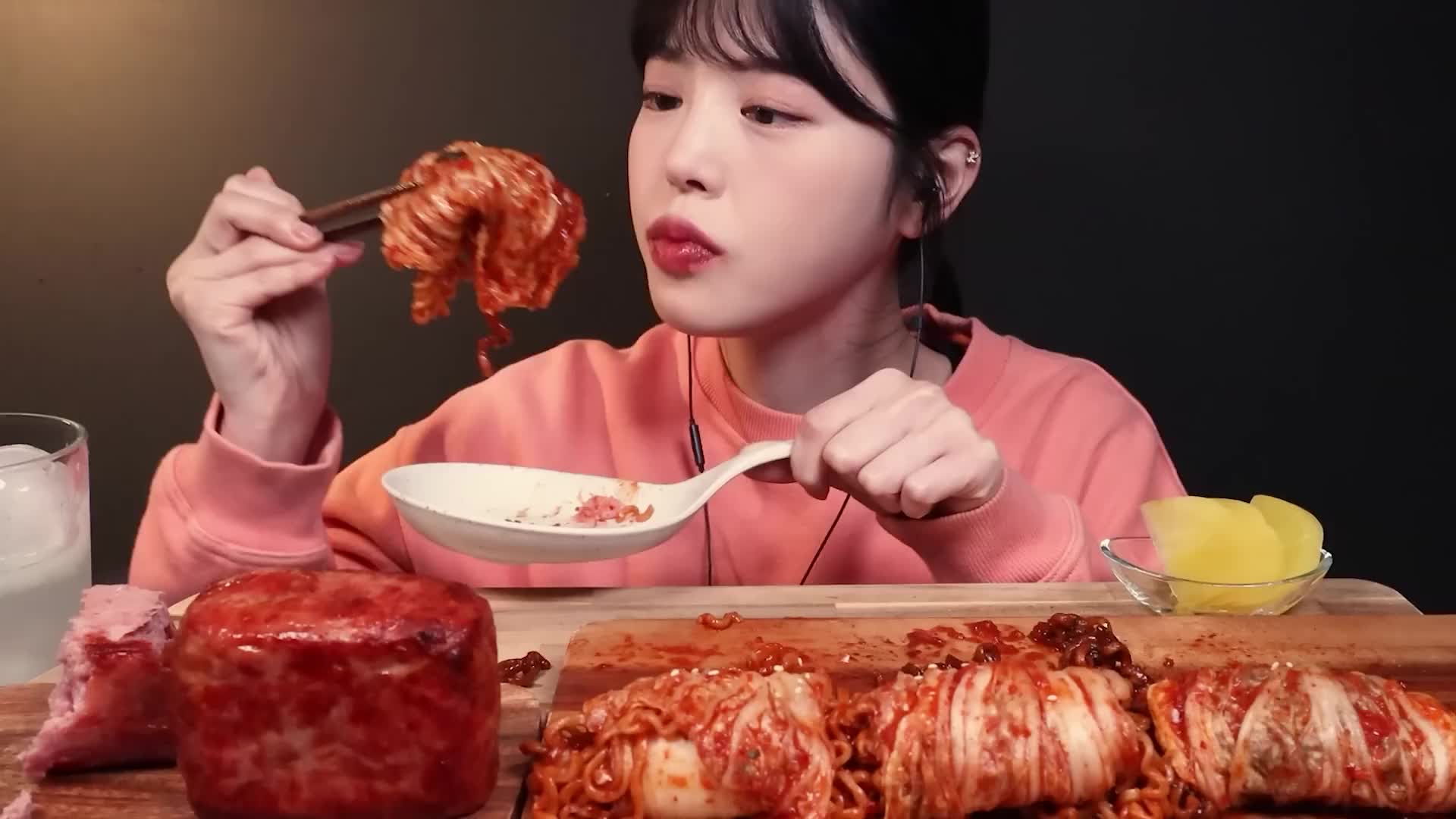 @ASMR J
