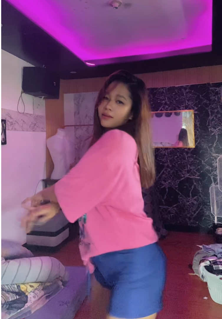 @Ella Vi