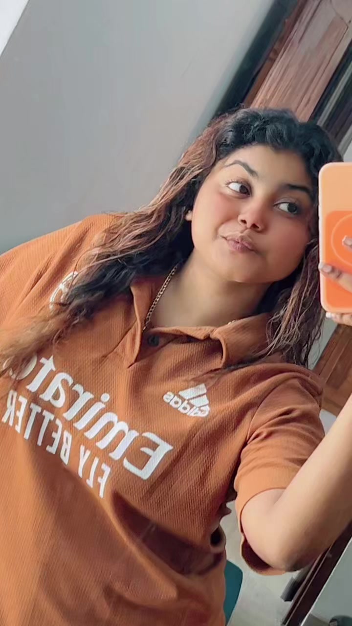 @Shenu girl 20 💗👀