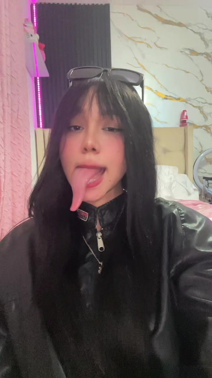 @𝑳𝑬𝑵𝑨𝒀 💗🐰